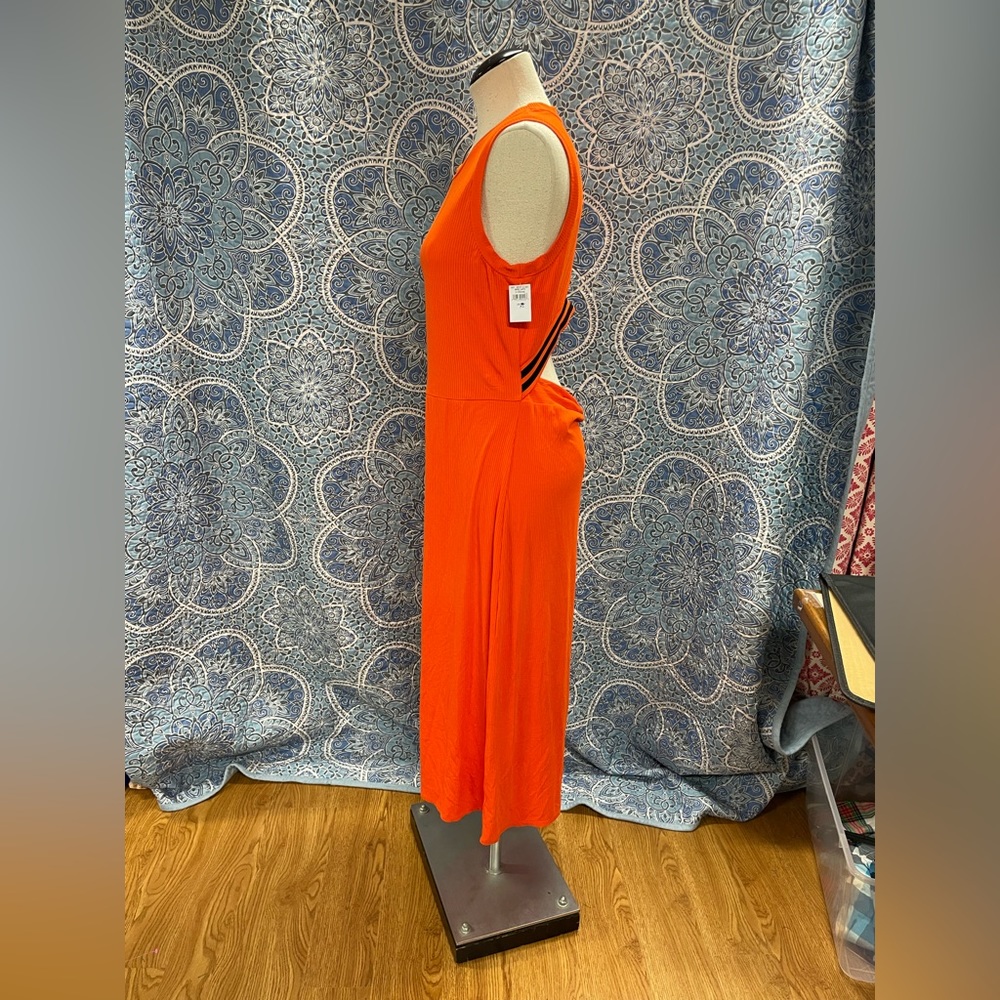 Ribbed maxi dress